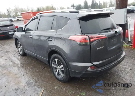2018 Toyota Rav4 Xle from USA, damaged, VIN 2T3RFREV6JW797740